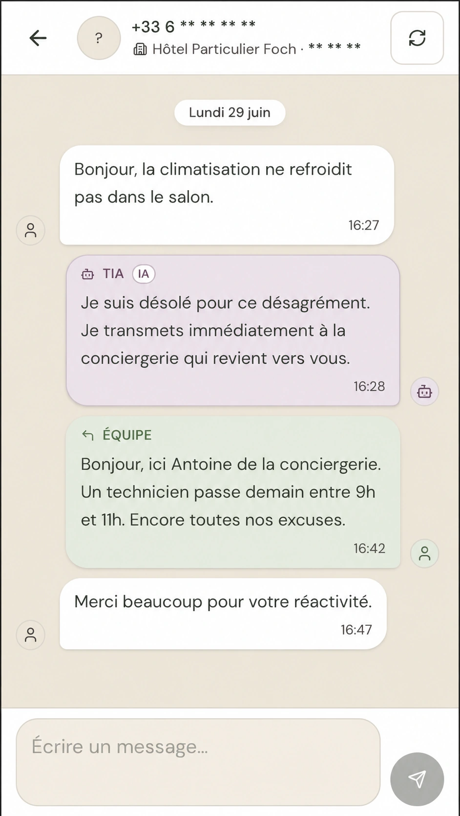 Exemple climatisation : Tia transmet le problème puis une personne de l'équipe répond au voyageur. Il s'agit d'un autre contexte que l'exemple parking.